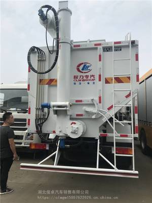 飼料車與醫(yī)療廢物轉(zhuǎn)運(yùn)車 散裝飼料車價格、工廠設(shè)備與產(chǎn)品參數(shù)解析