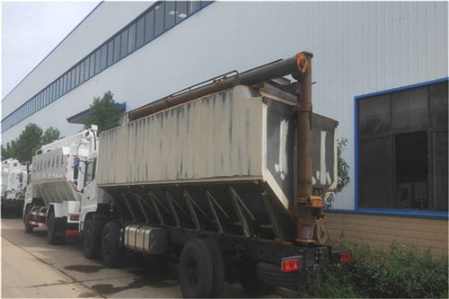 平定縣散裝飼料車價格解析與湖北隨州廠家直銷優勢